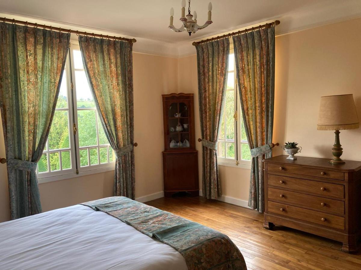 Domaine Des Thomins Bed & Breakfast