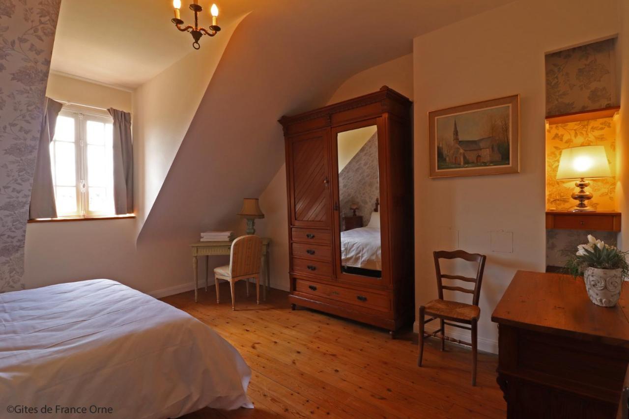 Bed & Breakfast Domaine Des Thomins
