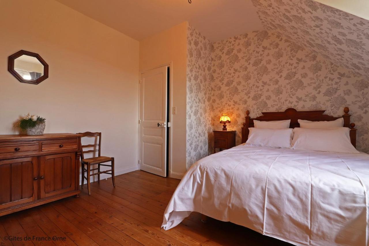 Bed & Breakfast Domaine Des Thomins